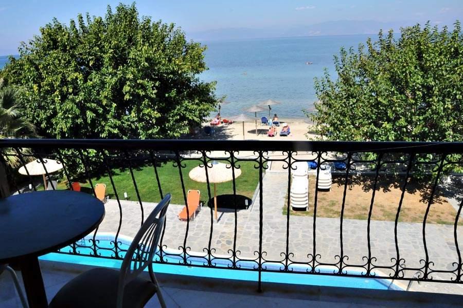 Sunrise Beach Skala Rachoni  Buitenkant foto
