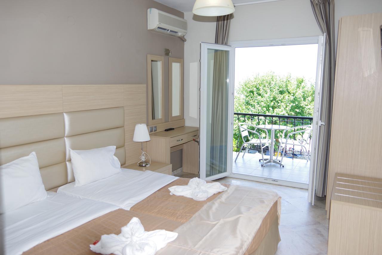 Sunrise Beach Skala Rachoni  Kamer foto